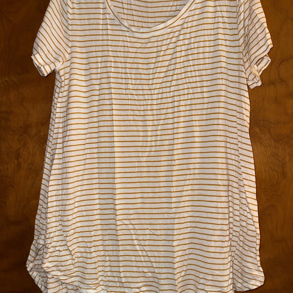 Maurices White and Gold Striped Short Sleeve Tee